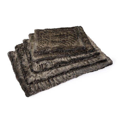 House Of Paws Faux Fur Crate Mats S